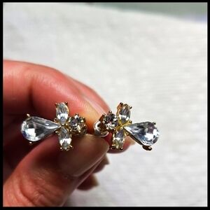 Elegant Gold and Diamond Crystal Earrings